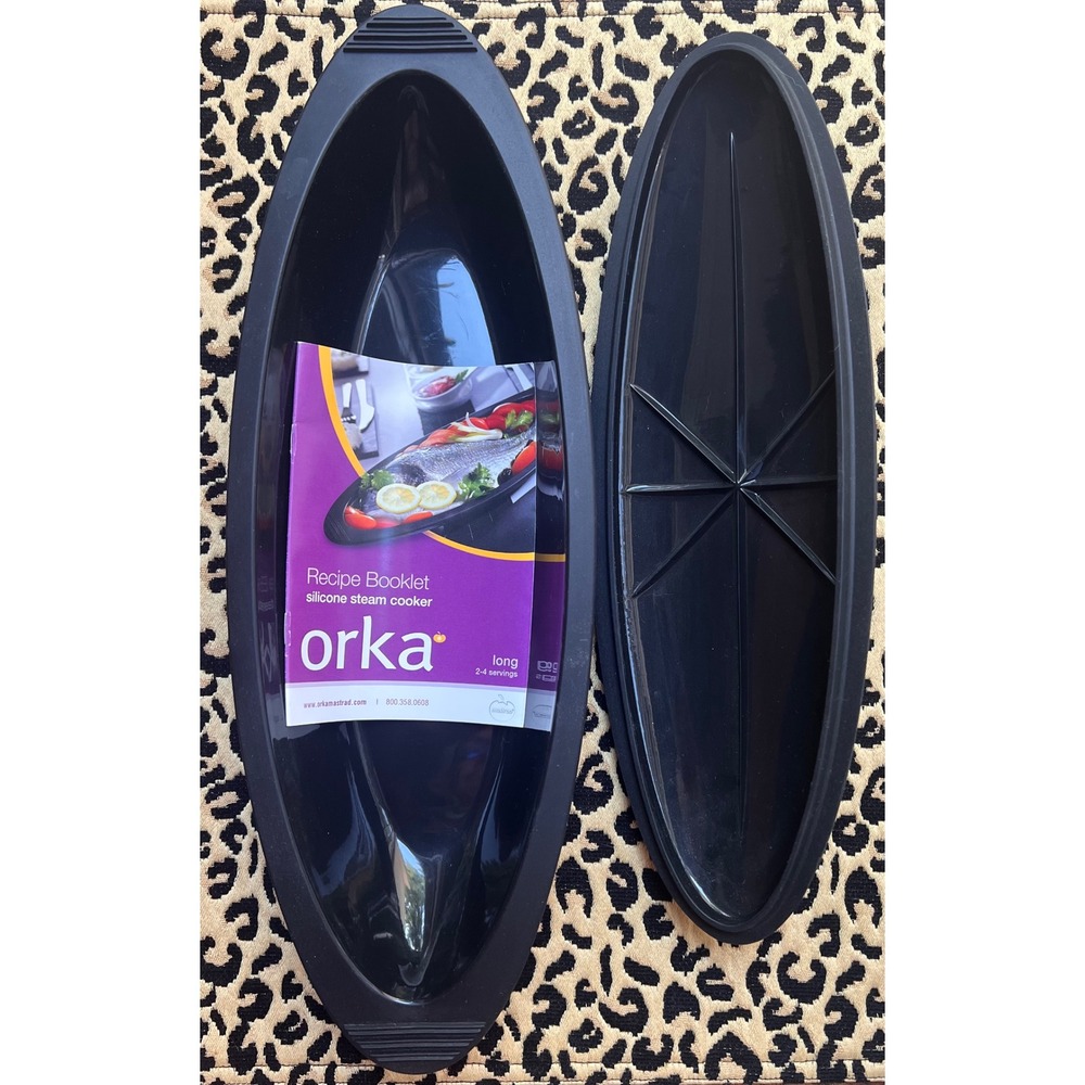 Silicone Steam Cooker Orka Mastrad Long 2-4 Servings with Recipe Booklet NWOB